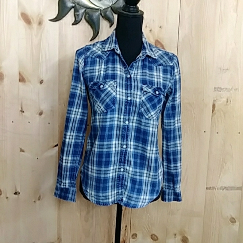 American Eagle Outfitters Flannel